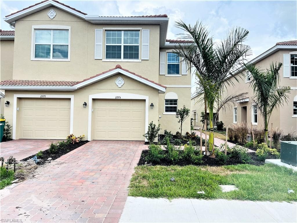 2775 Blossom WAY NAPLES, FL 34120