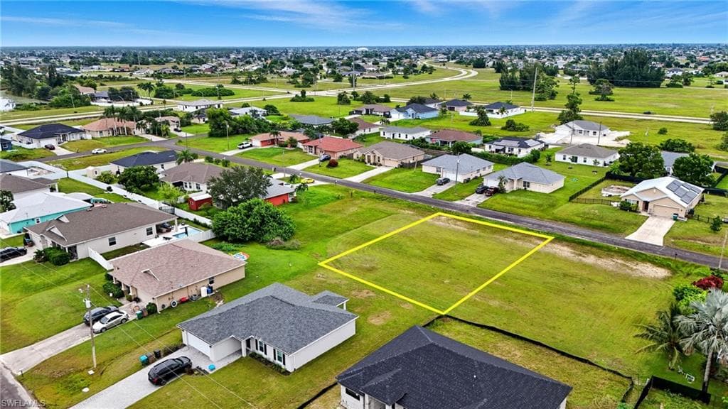 1216 NW 25th AVE CAPE CORAL, FL 33993