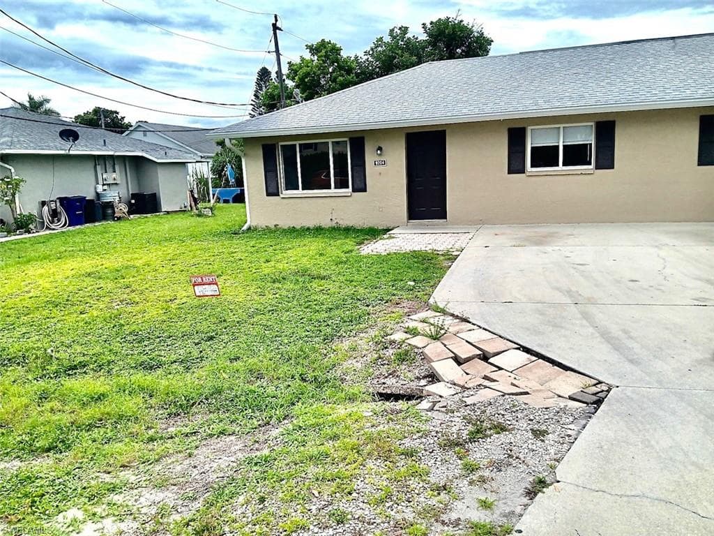9204 Pennsylvania AVE BONITA SPRINGS, FL 34135