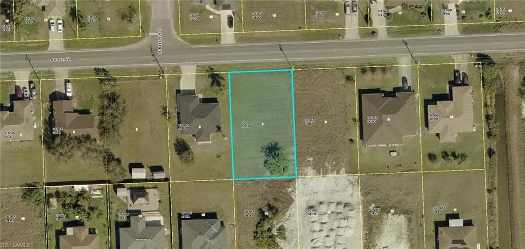 4007 8th ST SW LEHIGH ACRES, FL 33976