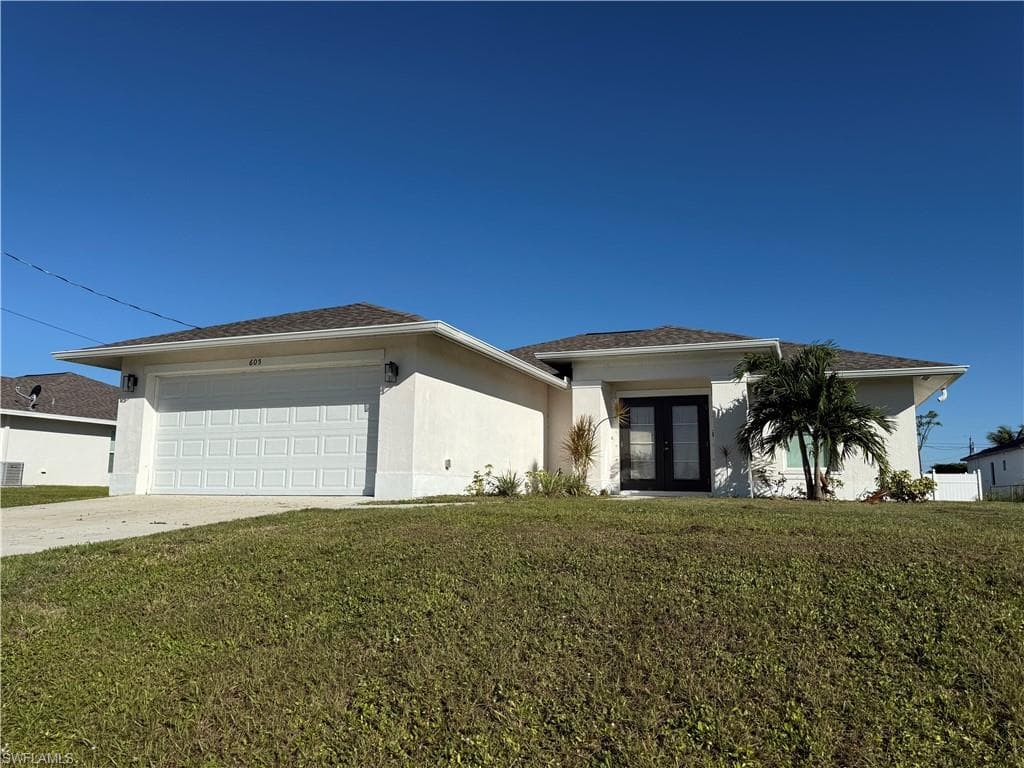 605 25th ST CAPE CORAL, FL 33993