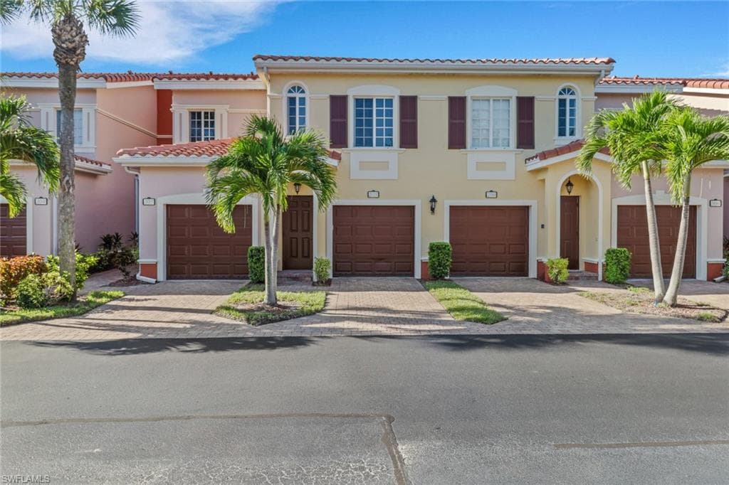 20131 Estero Gardens CIR 205 ESTERO, FL 33928