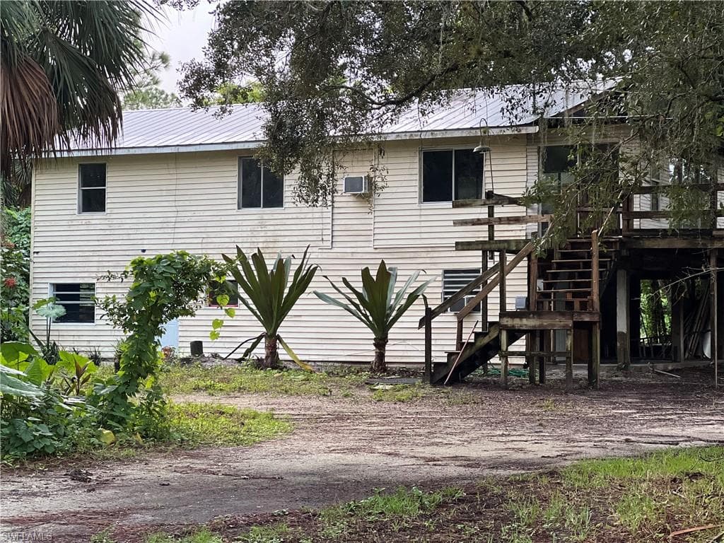 460 39th AVE NE NAPLES, FL 34120