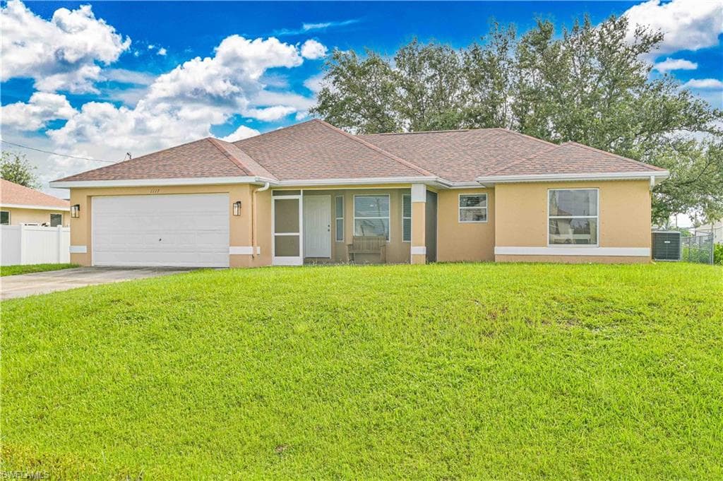 1117 22nd AVE CAPE CORAL, FL 33993