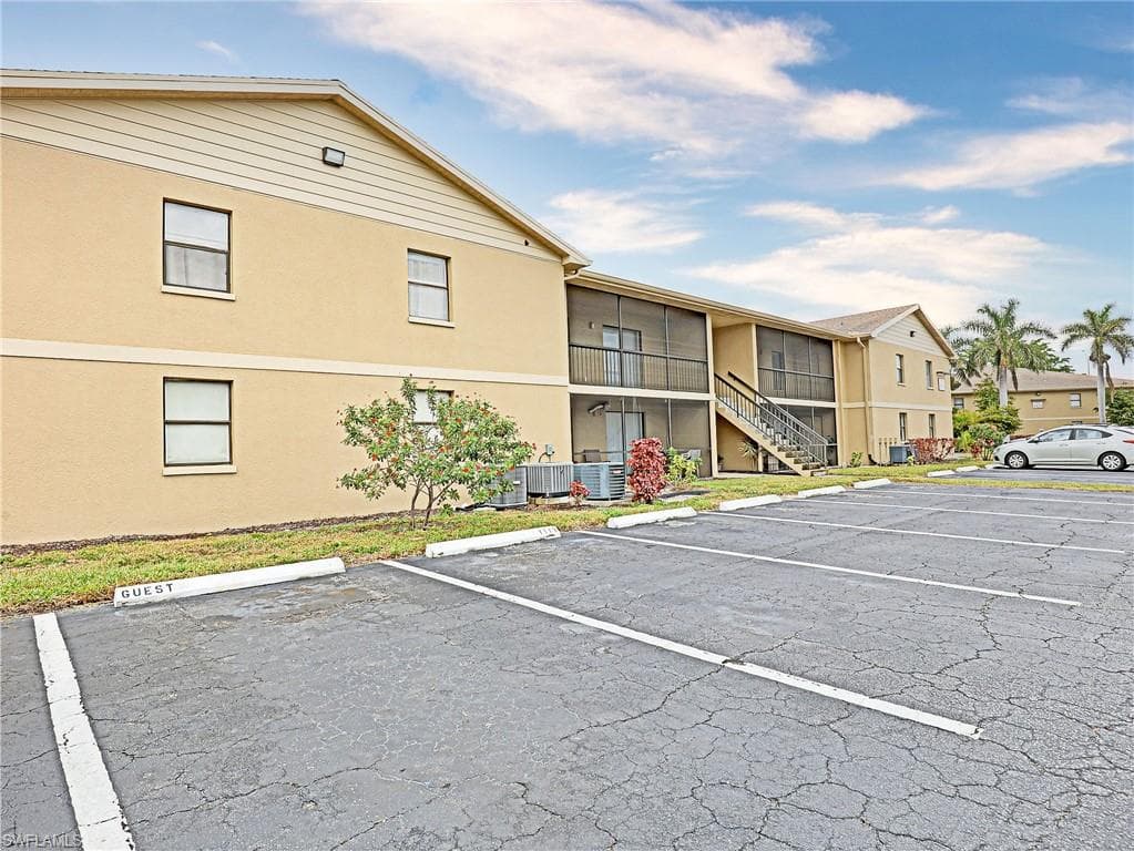 5311 Summerlin RD 1108 FORT MYERS, FL 33919