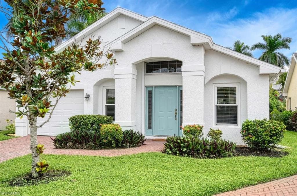 3516 Magenta CT 15 NAPLES, FL 34112