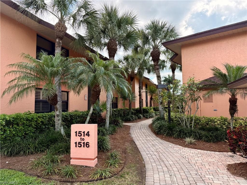1516 Mainsail DR 2 NAPLES, FL 34114