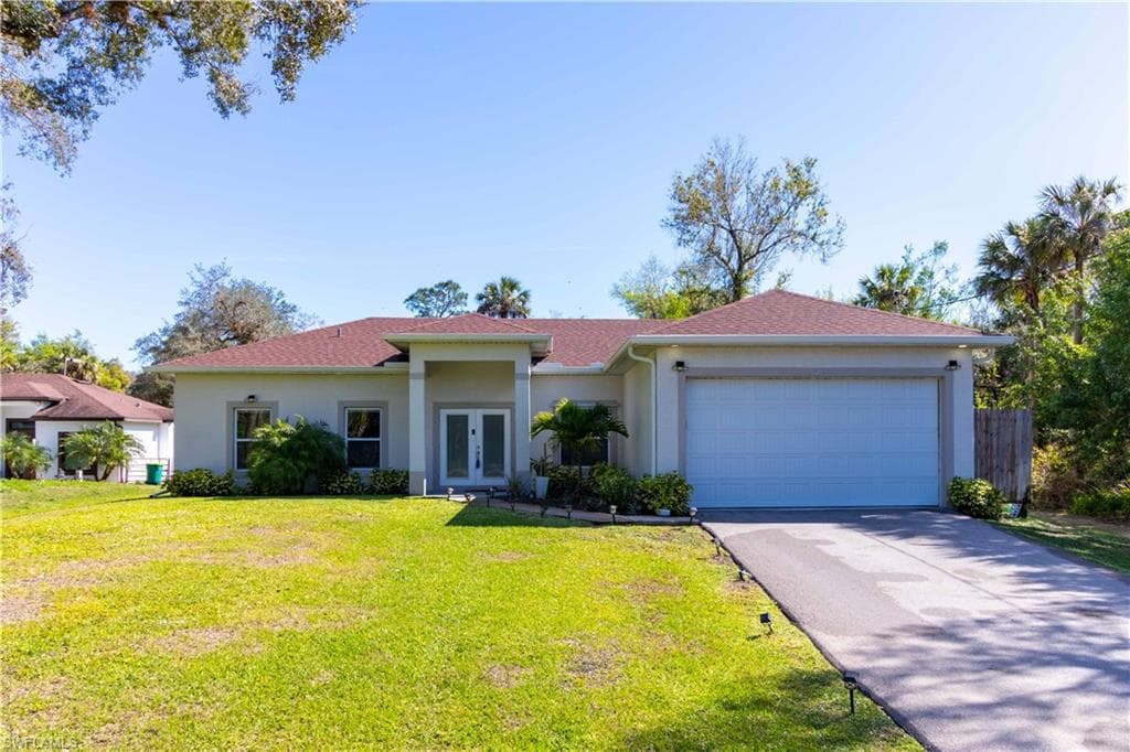 3302 Desoto BLVD S NAPLES, FL 34117