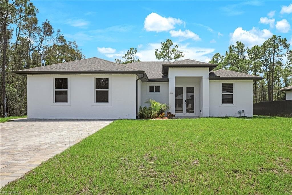 506 Rogue ST LEHIGH ACRES, FL 33974