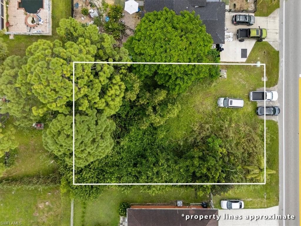 18356 Oriole RD FORT MYERS, FL 33967
