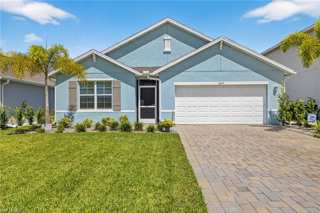 2845 Pillar Coral LN NORTH FORT MYERS, FL 33903