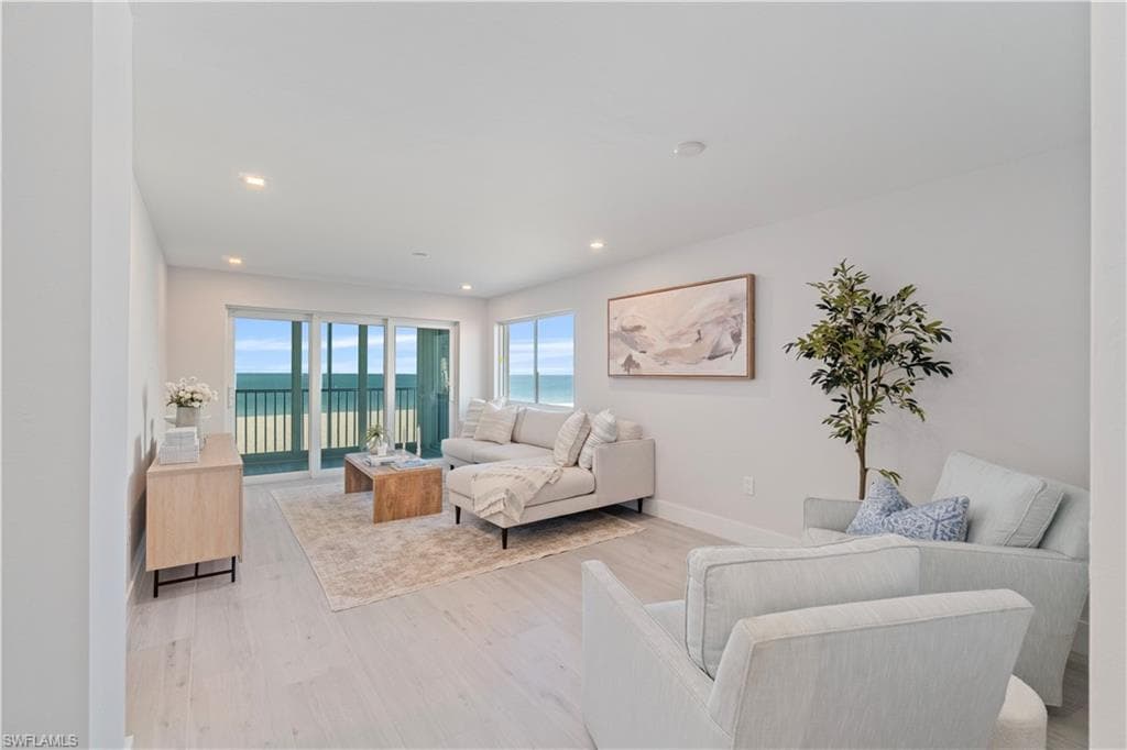 25870 Hickory BLVD 207 BONITA SPRINGS, FL 34134