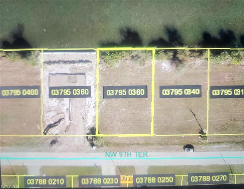 2213 NW 9th TER CAPE CORAL, FL 33993