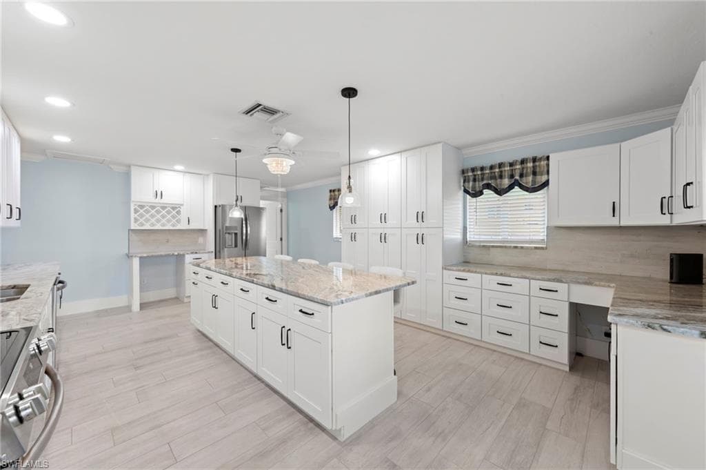 4849 Regal DR