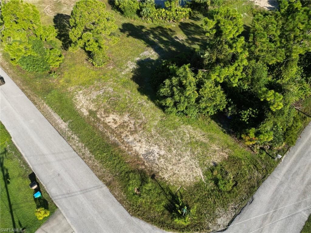 1429 37th ST CAPE CORAL, FL 33909