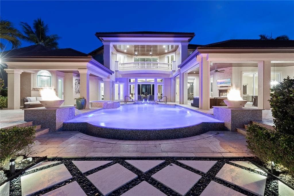 8732 Purslane DR NAPLES, FL 34109