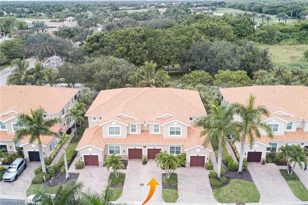 28026 Sosta LN 2 BONITA SPRINGS, FL 34135