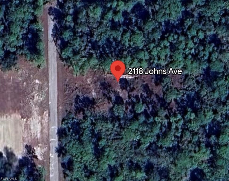 2118 Johns AVE ALVA, FL 33920