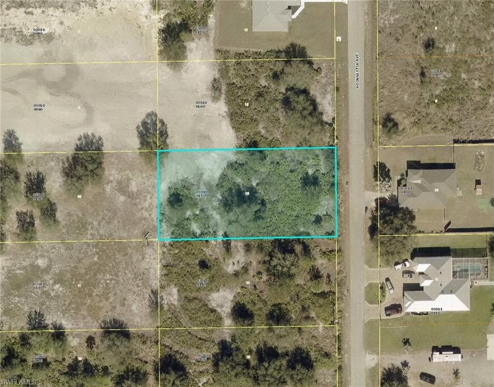805 Poinsettia AVE LEHIGH ACRES, FL 33972