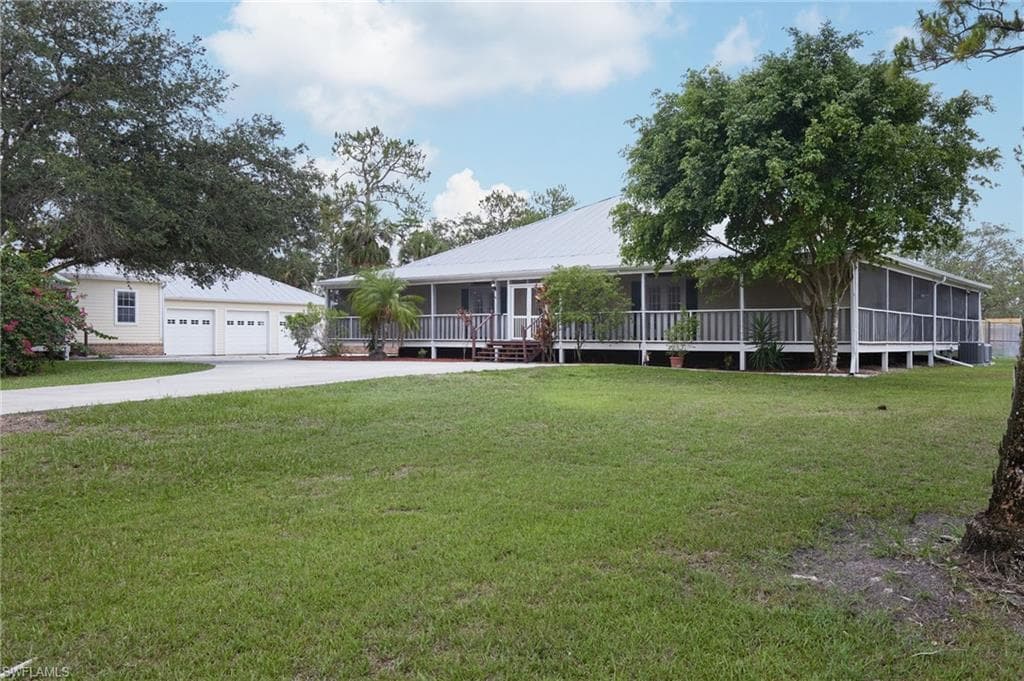 850 12th AVE NW NAPLES, FL 34120
