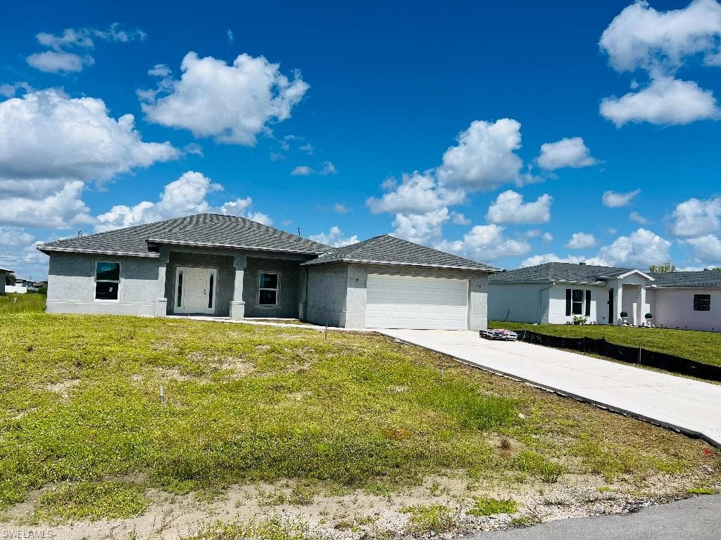 1027 NW 19th ST CAPE CORAL, FL 33993