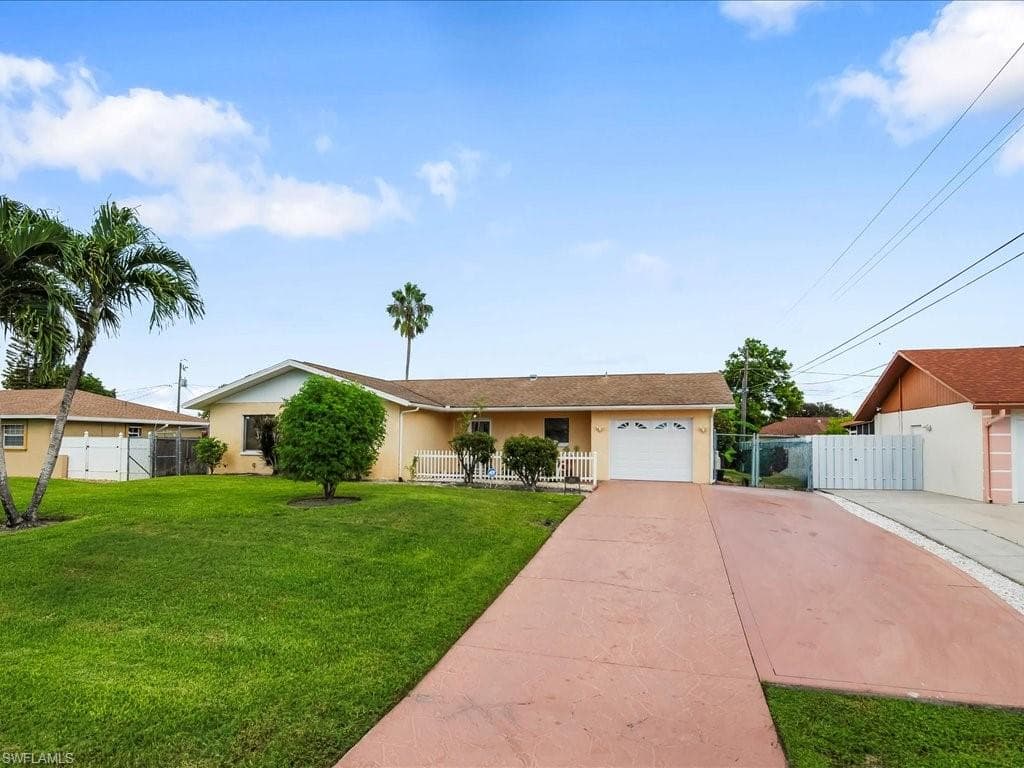 2944 50th ST SW NAPLES, FL 34116