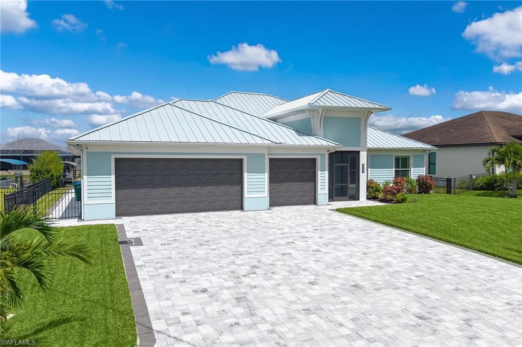 3523 NW 9th TER CAPE CORAL, FL 33993