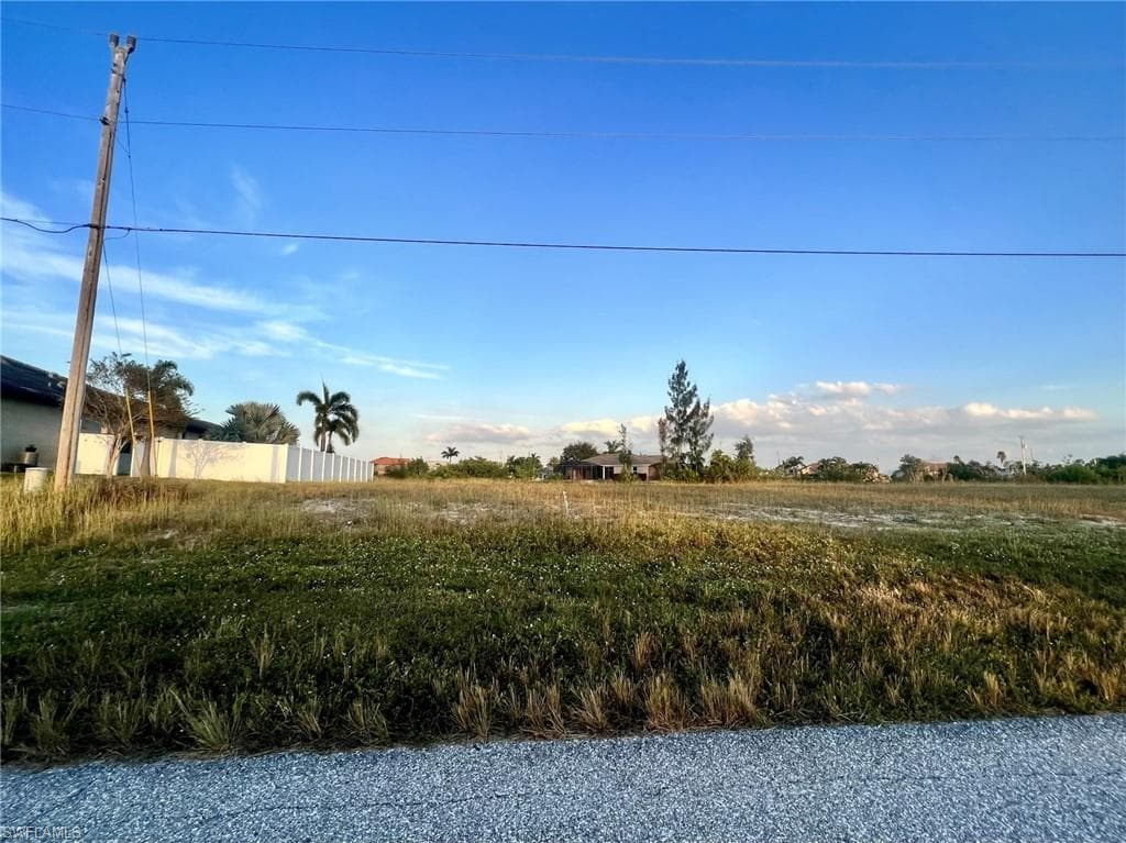 1213 NW 20th PL CAPE CORAL, FL 33993