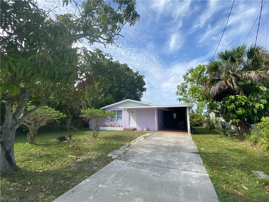 1261 5th AVE N NAPLES, FL 34102