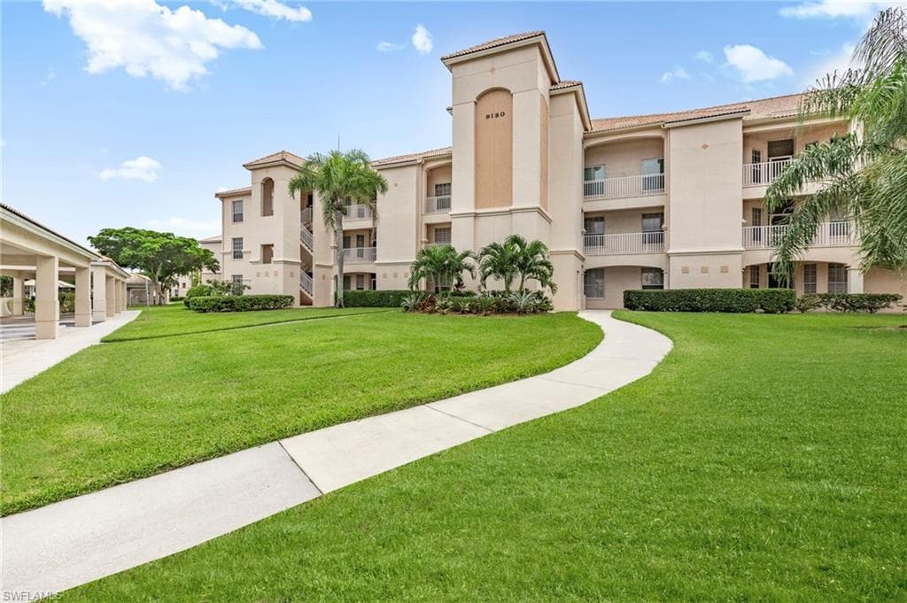 9180 Southmont CV 310 FORT MYERS, FL 33908