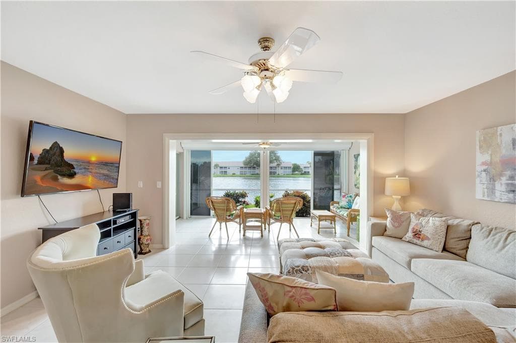 13061 Hamilton Harbour DR R8 NAPLES, FL 34110
