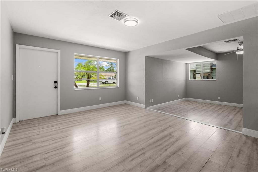 17313 Lee RD FORT MYERS, FL 33967