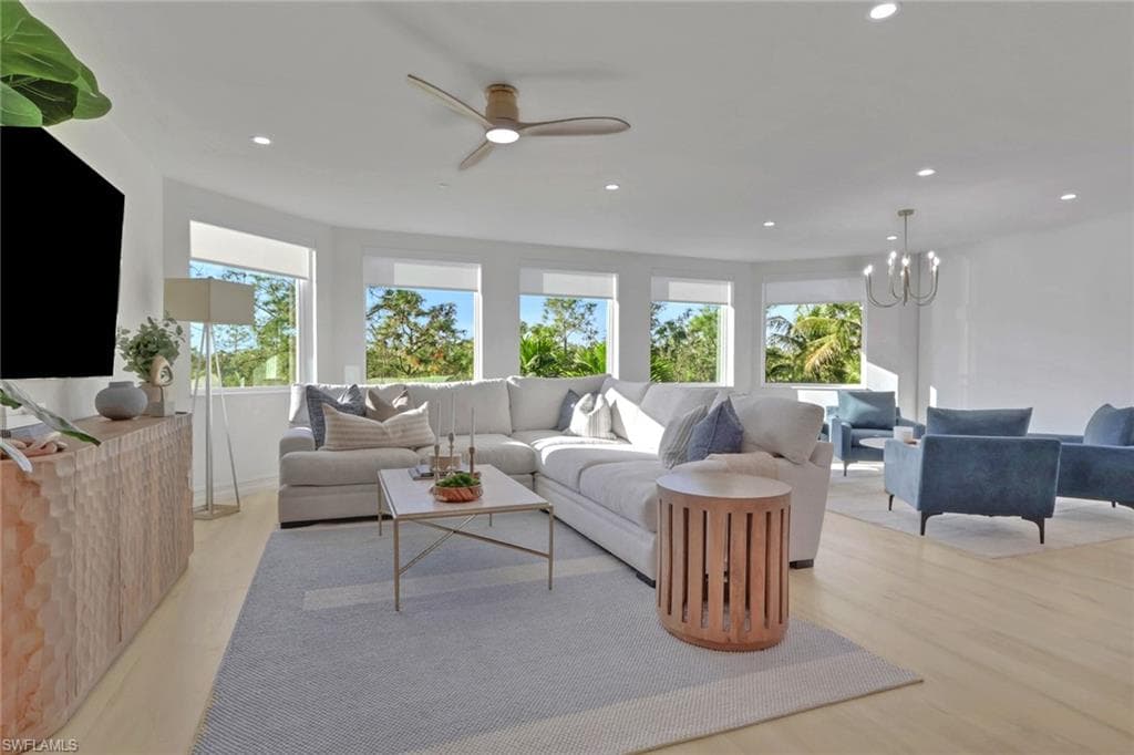 2728 Tiburon BLVD E 302 NAPLES, FL 34109