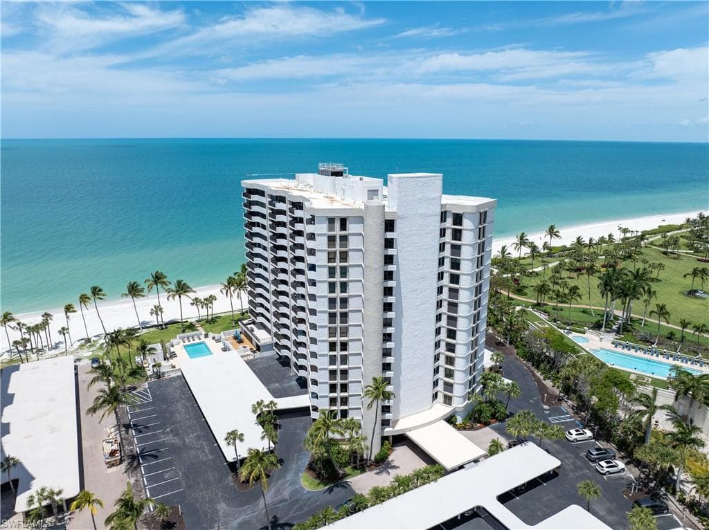 4005 Gulf Shore BLVD N 705 NAPLES, FL 34103