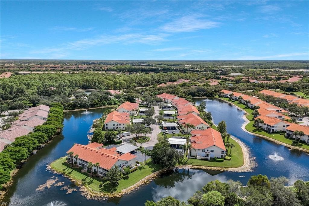 5440 Worthington LN 103 NAPLES, FL 34110