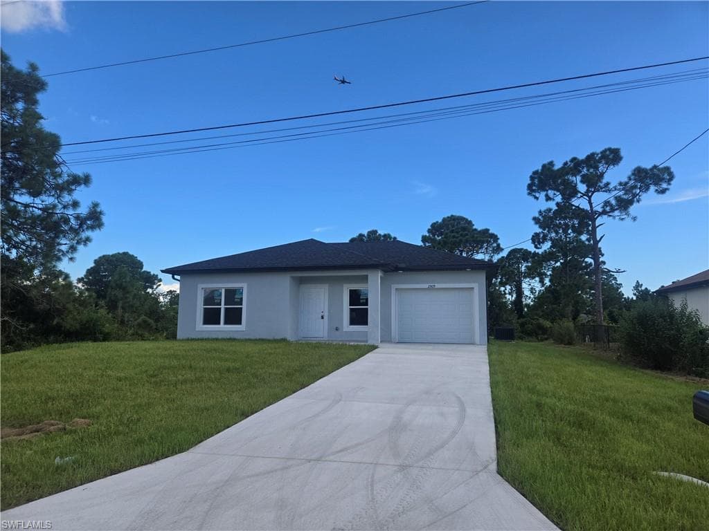 2809 14th ST SW LEHIGH ACRES, FL 33976