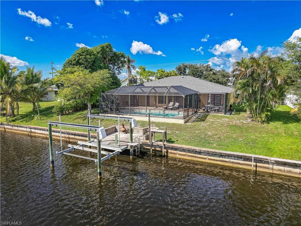 624 Mohawk PKWY CAPE CORAL, FL 33914