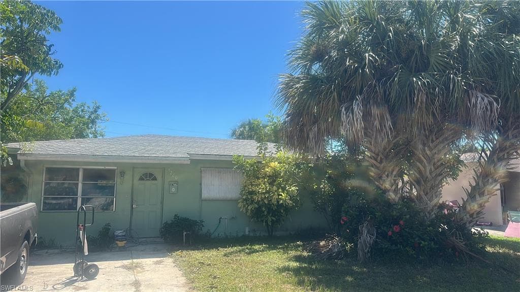 1280 5th AVE N NAPLES, FL 34102