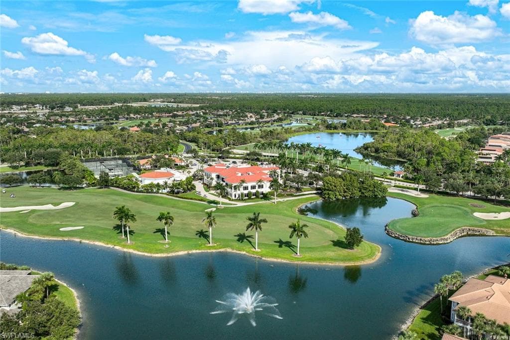 4805 Shinnecock Hills CT 102 NAPLES, FL 34112