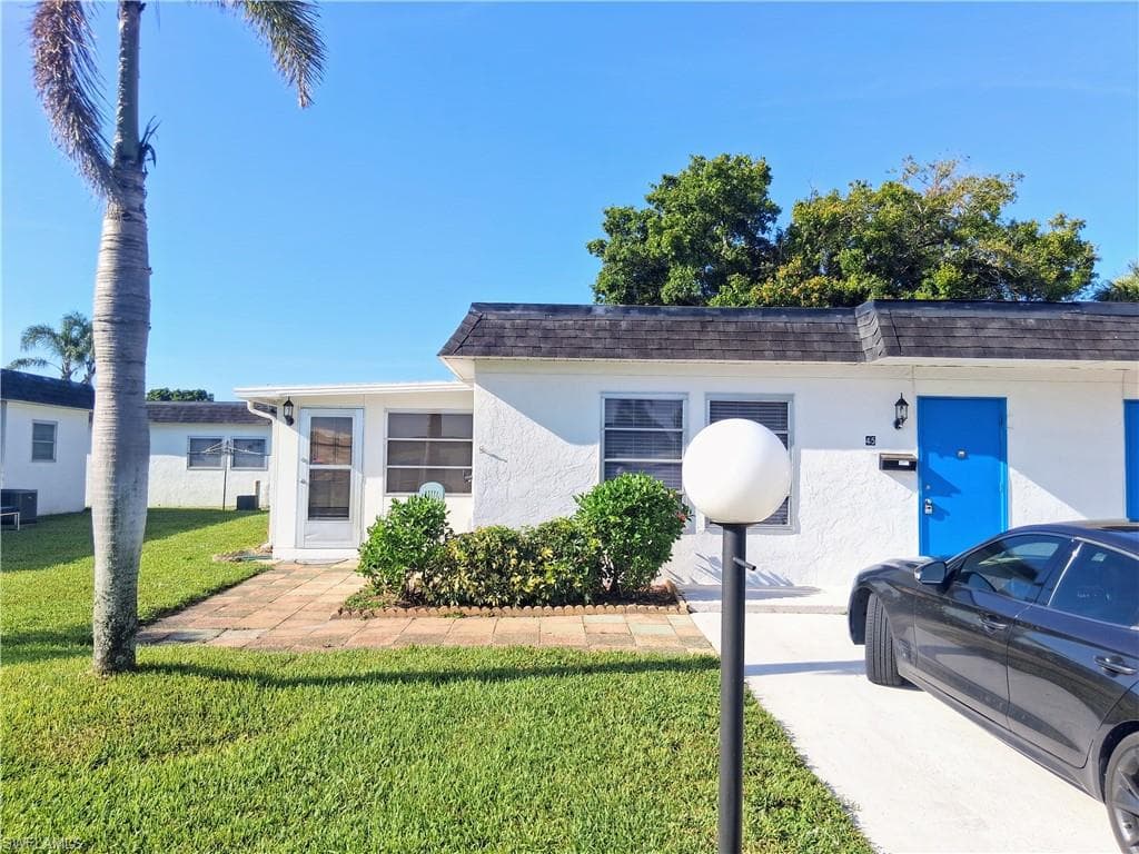 45 Tangerine CT LEHIGH ACRES, FL 33936