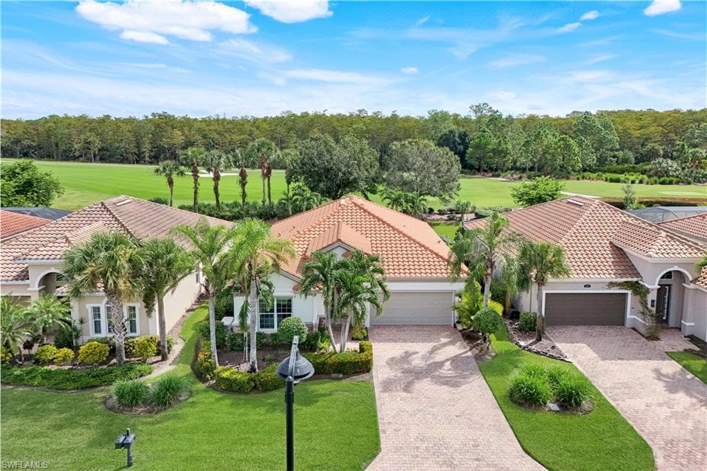 9090 Limestone LN NAPLES, FL 34120