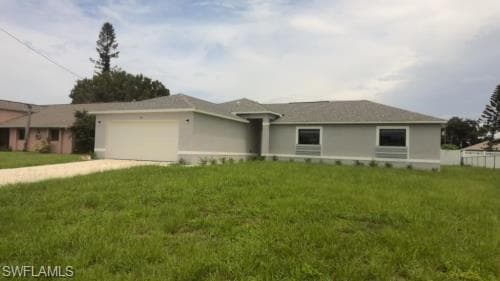 313 SE 17th PL CAPE CORAL, FL 33990