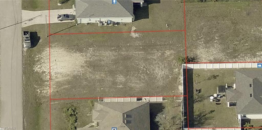 2817 20th AVE CAPE CORAL, FL 33993