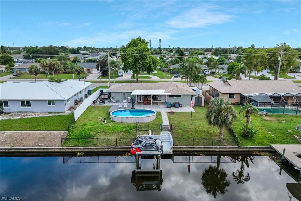 1317 Everest PKWY CAPE CORAL, FL 33904