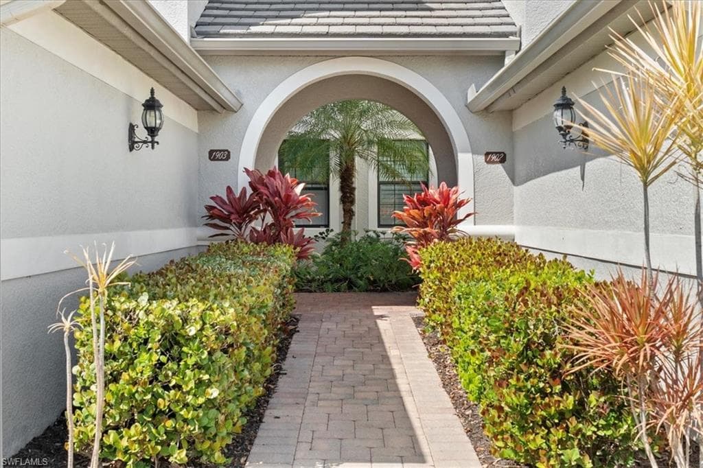 12053 Covent Garden CT 1903 NAPLES, FL 34120