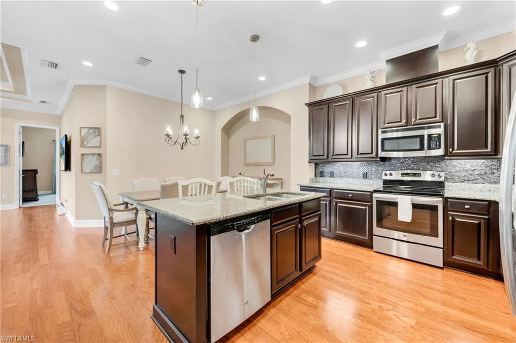 9149 Isla Bella CIR BONITA SPRINGS, FL 34135