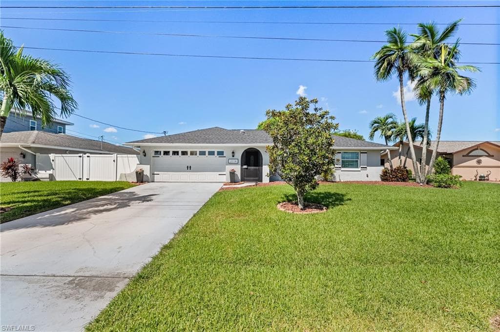 2114 SE 11th PL CAPE CORAL, FL 33990