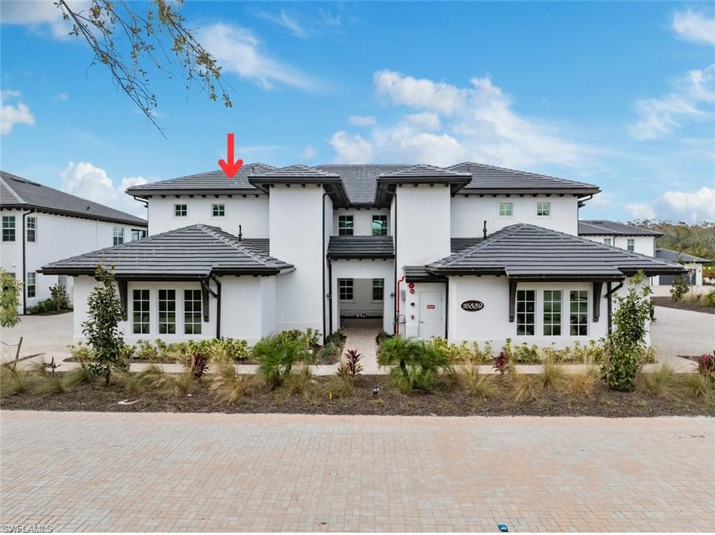 16889 Fairgrove WAY 5-201 NAPLES, FL 34110