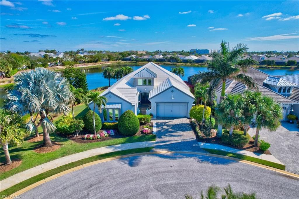 5046 Martinique DR NAPLES, FL 34113