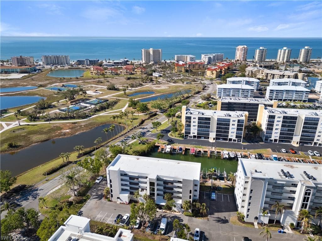 4371 Bay Beach LN 411 FORT MYERS BEACH, FL 33931
